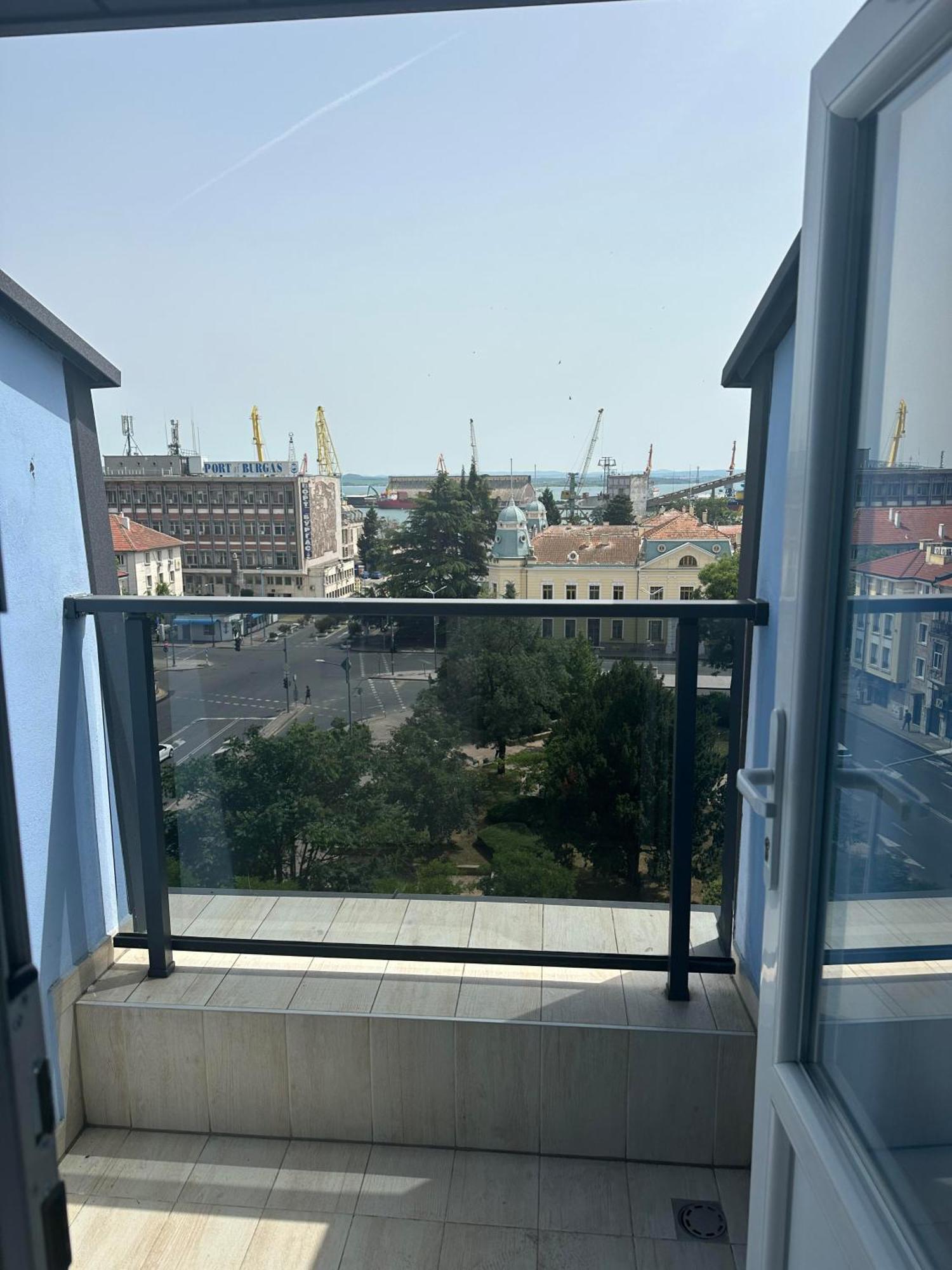 Seaman'S House Apartment Burgas ภายนอก รูปภาพ